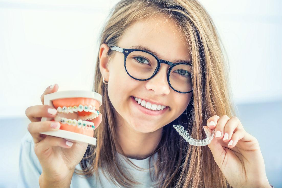 5 Advantages of Invisalign Over Metal Braces